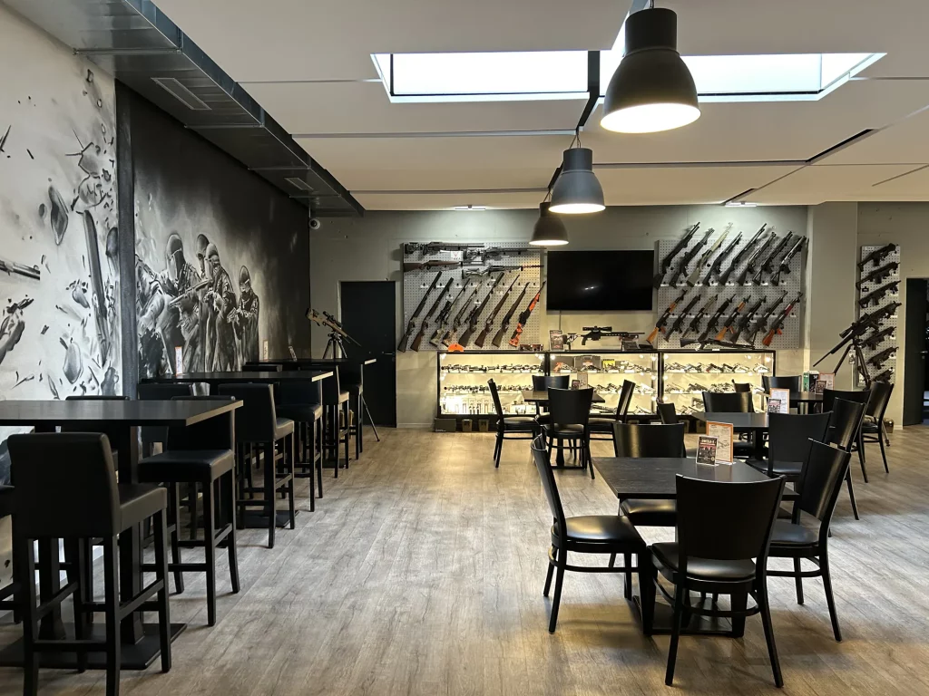 Salle du bar et restaurant de Tactic'Hall